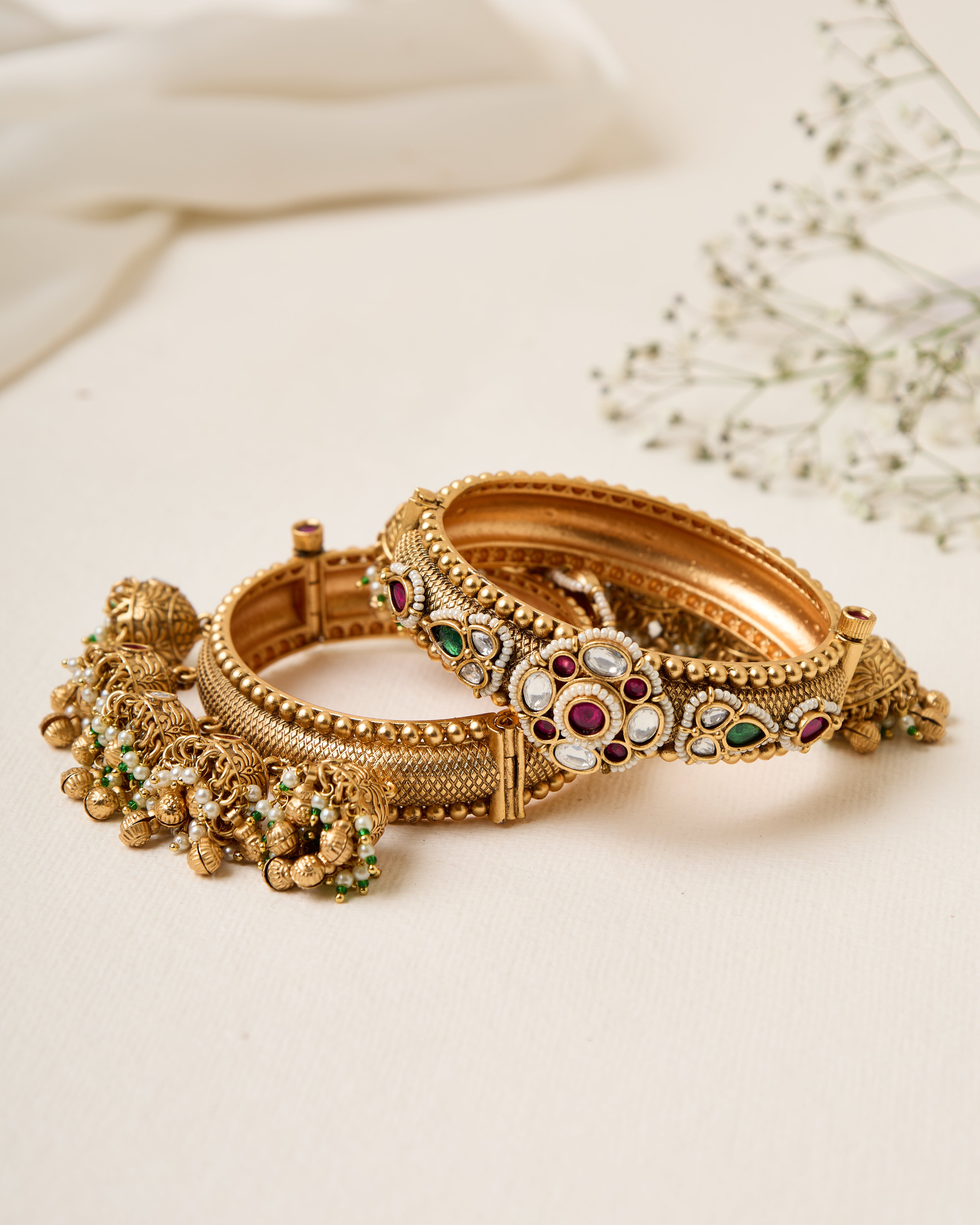 Kashika zumka latkan bangles
