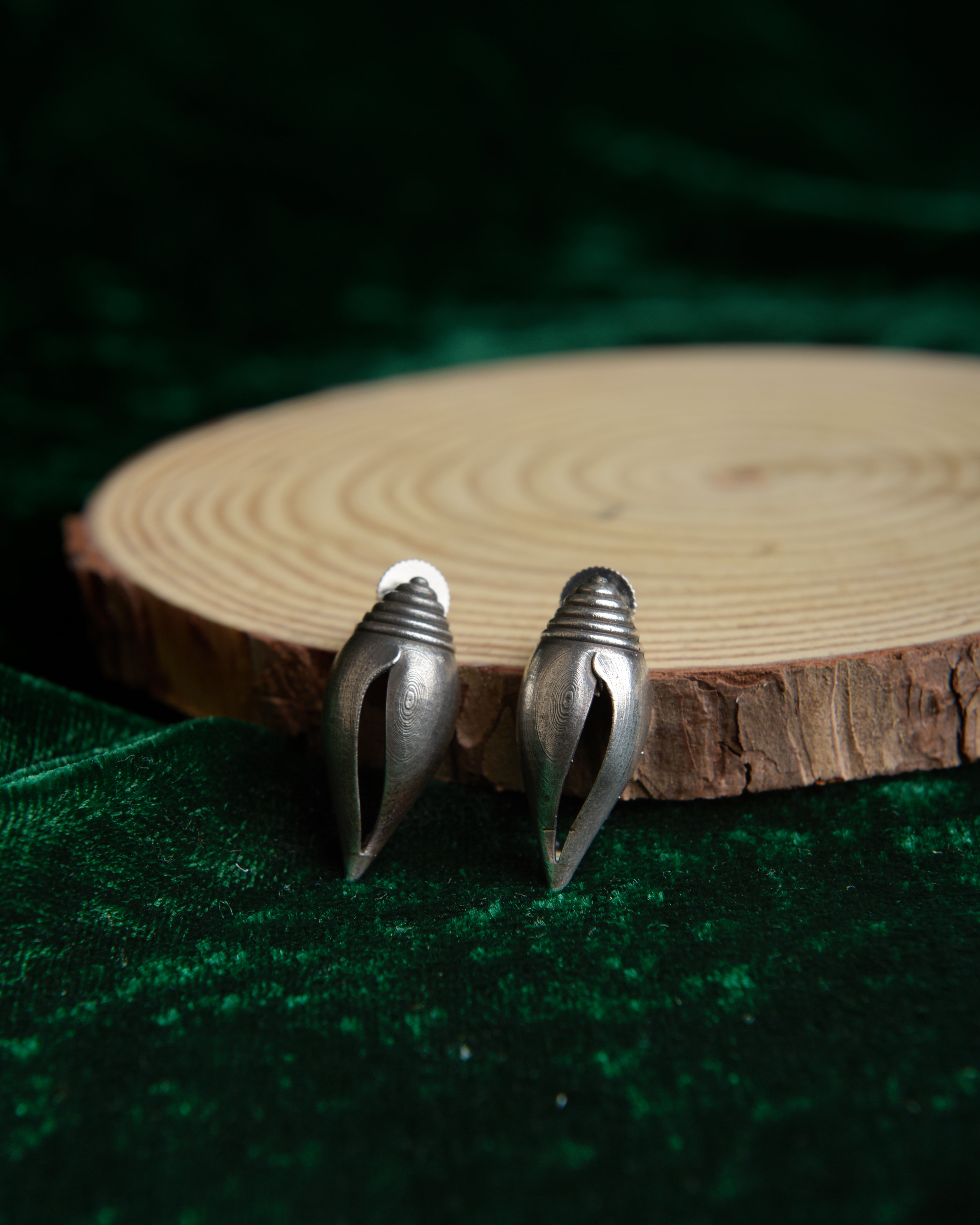 Freya shankh earrings