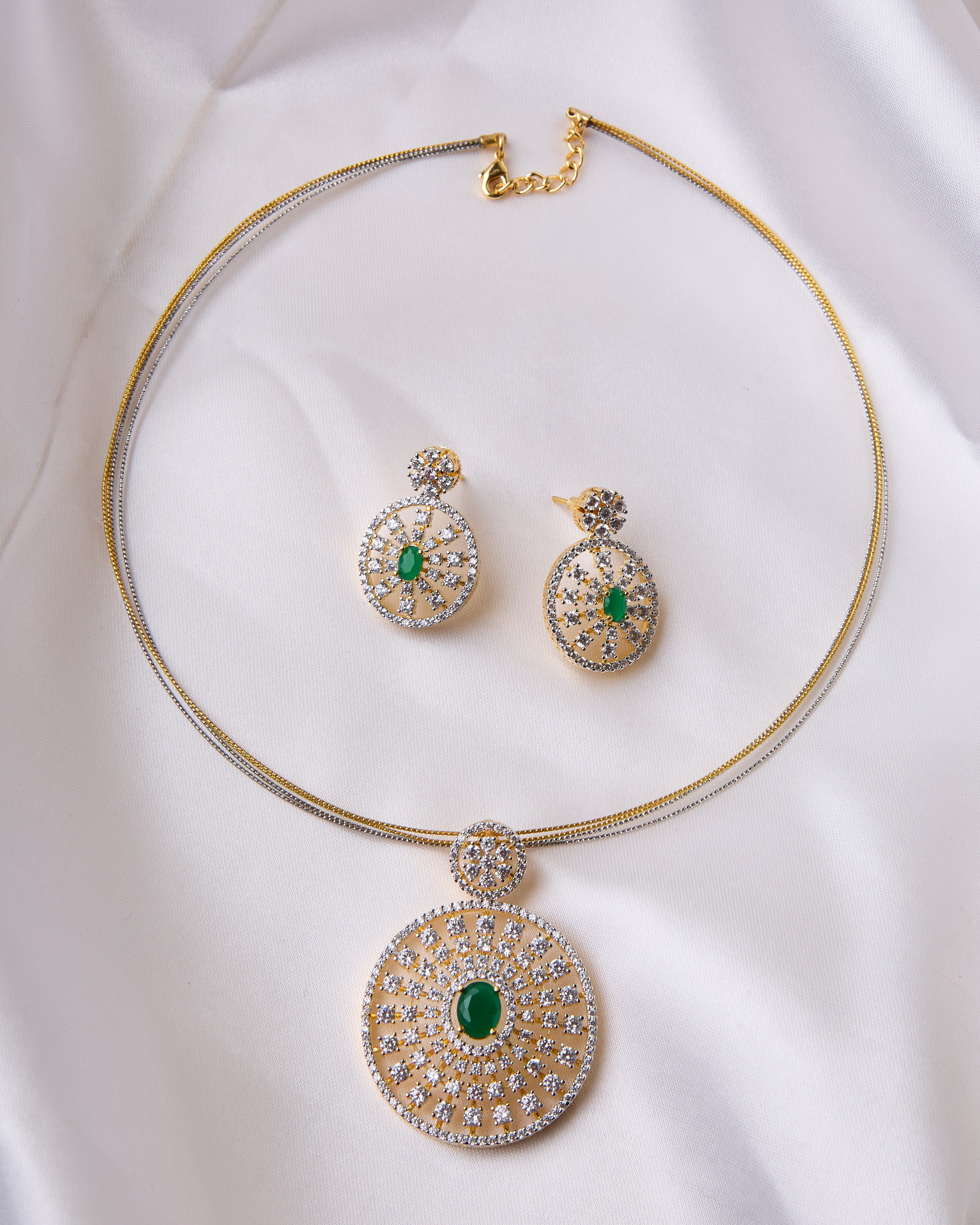 Prisha green diamond necklace set