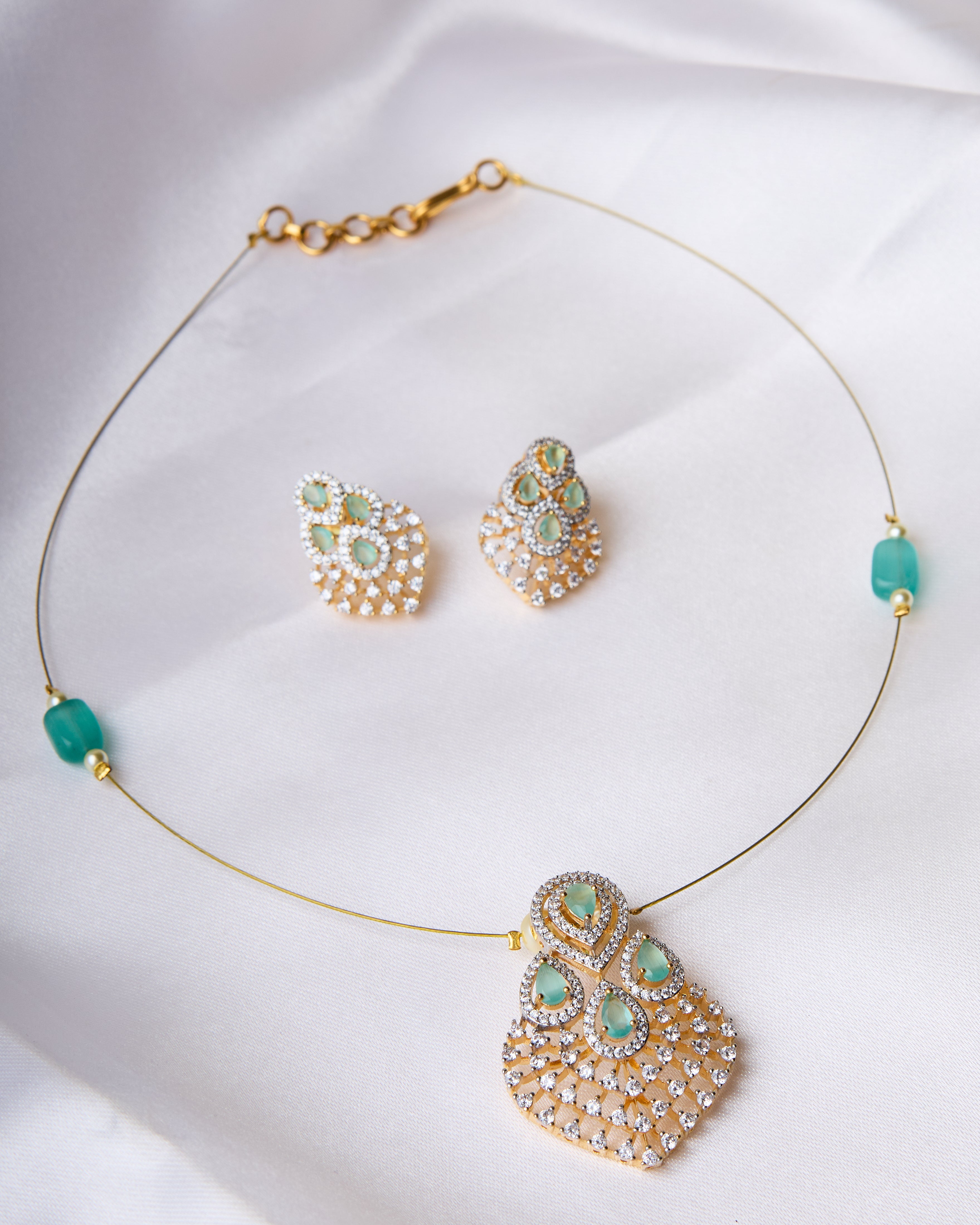 jiya diamond mint invisible necklace set