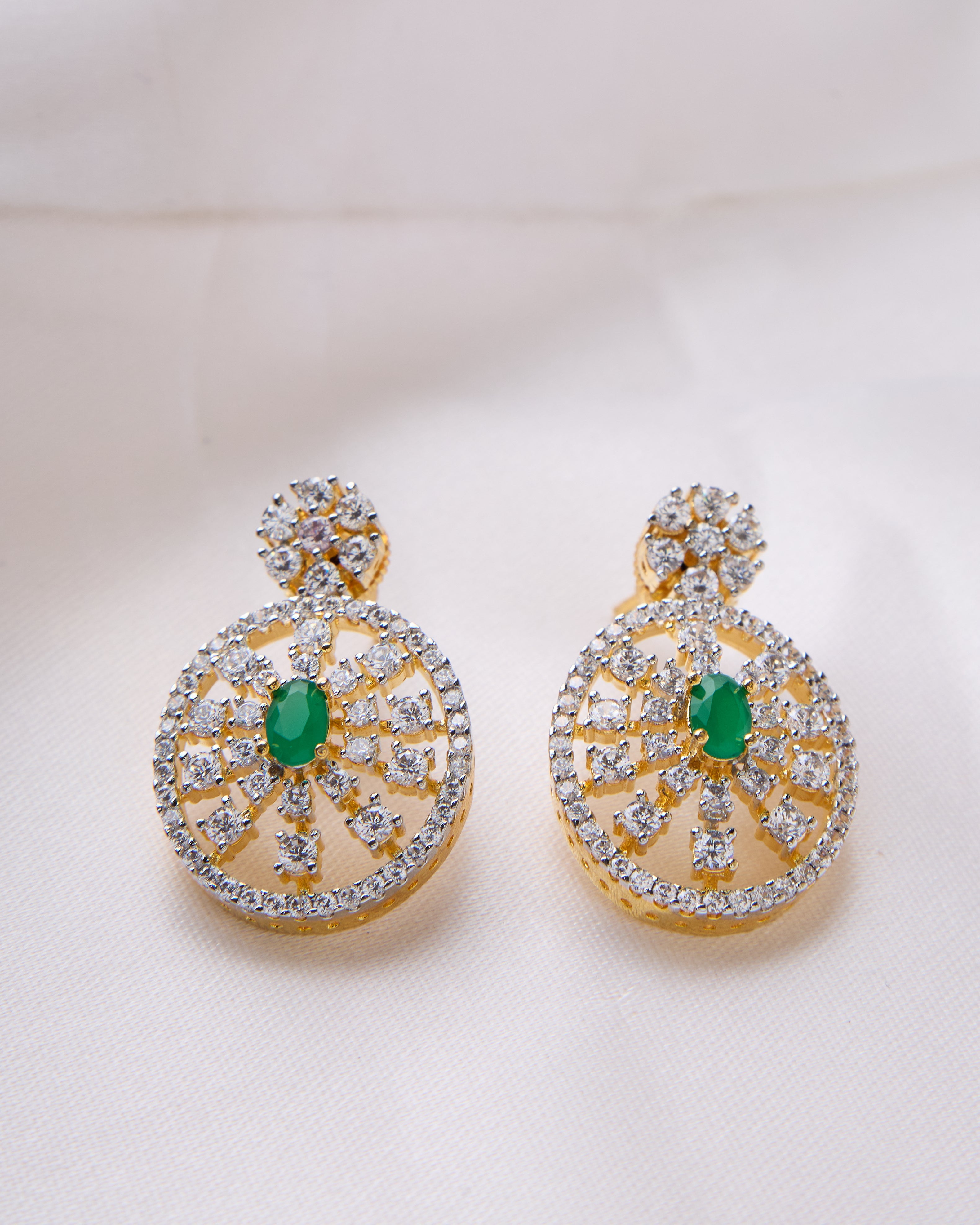 Prisha green diamond necklace set