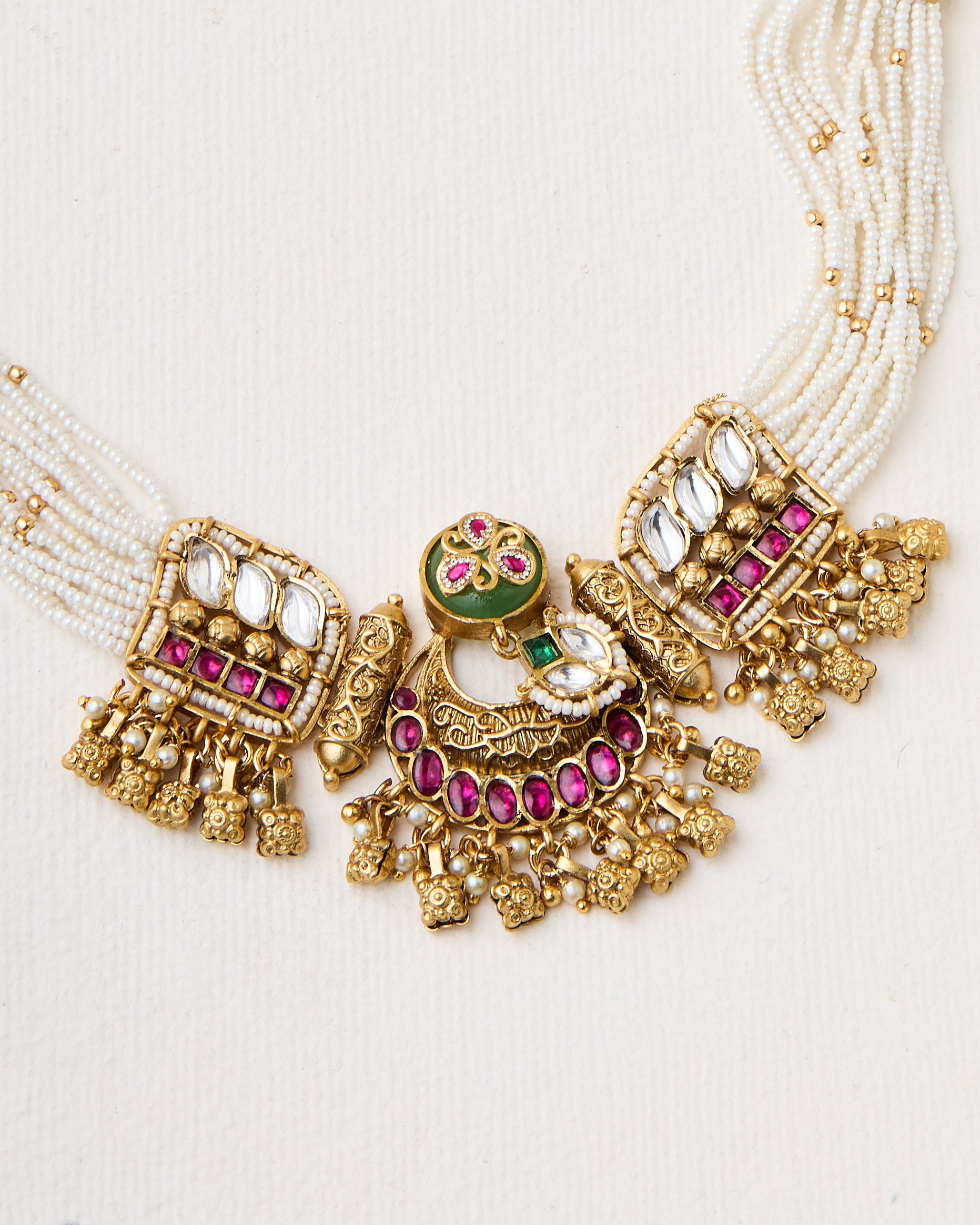 Anshika gold look a like necklace set