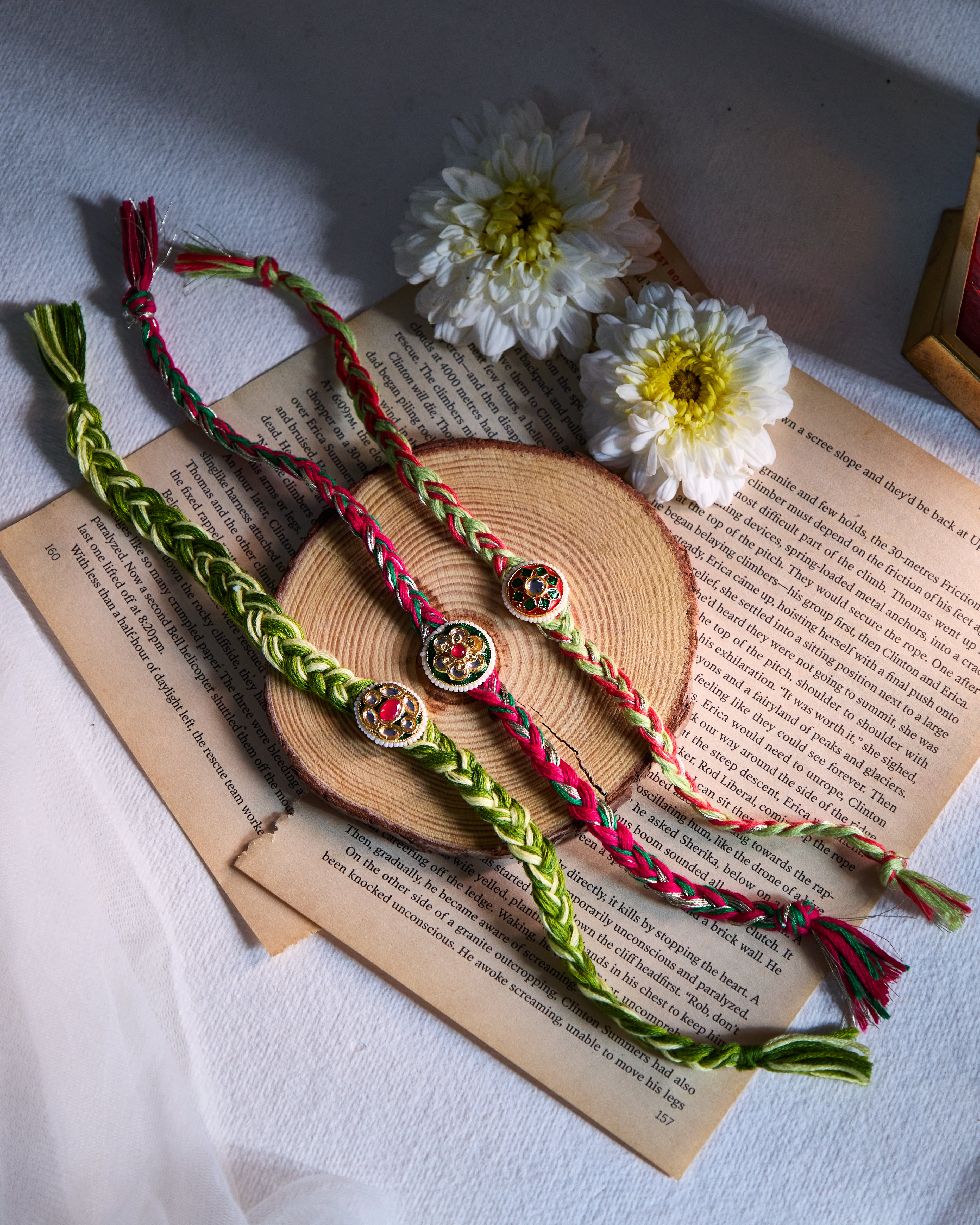 Rangriti Rakhi Trio