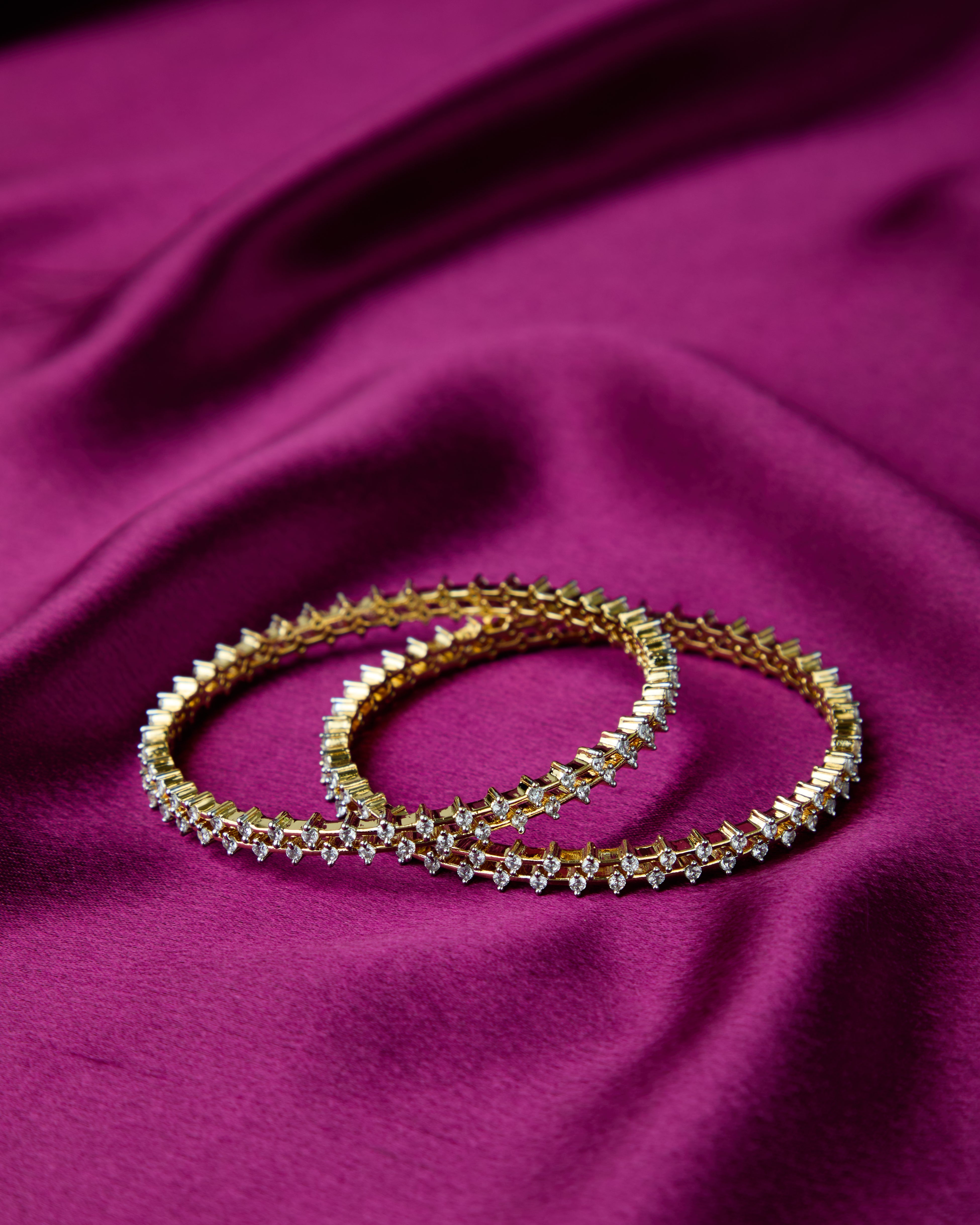 Zisha golden single line stones bangles