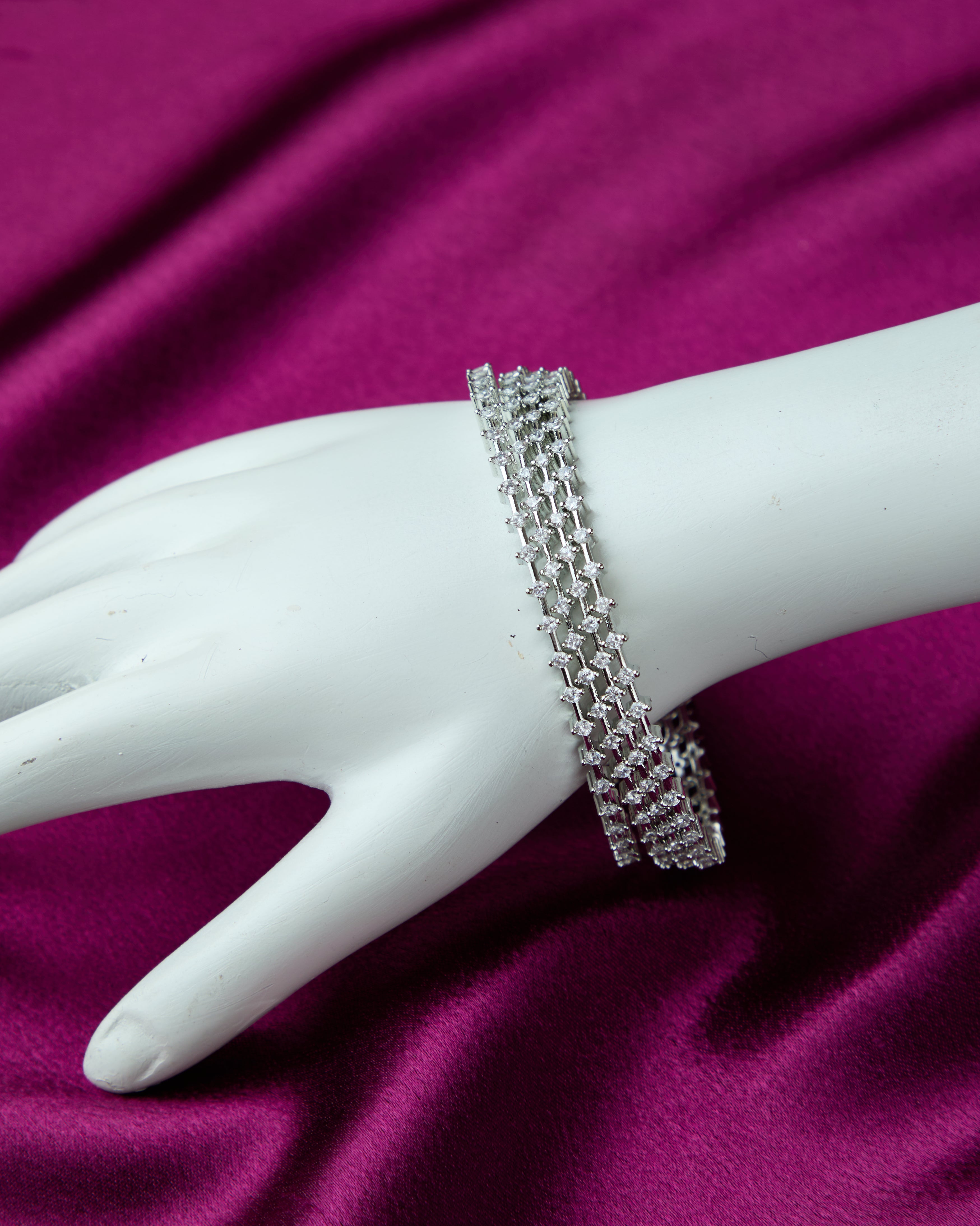 Zisha silver single line stones bangles