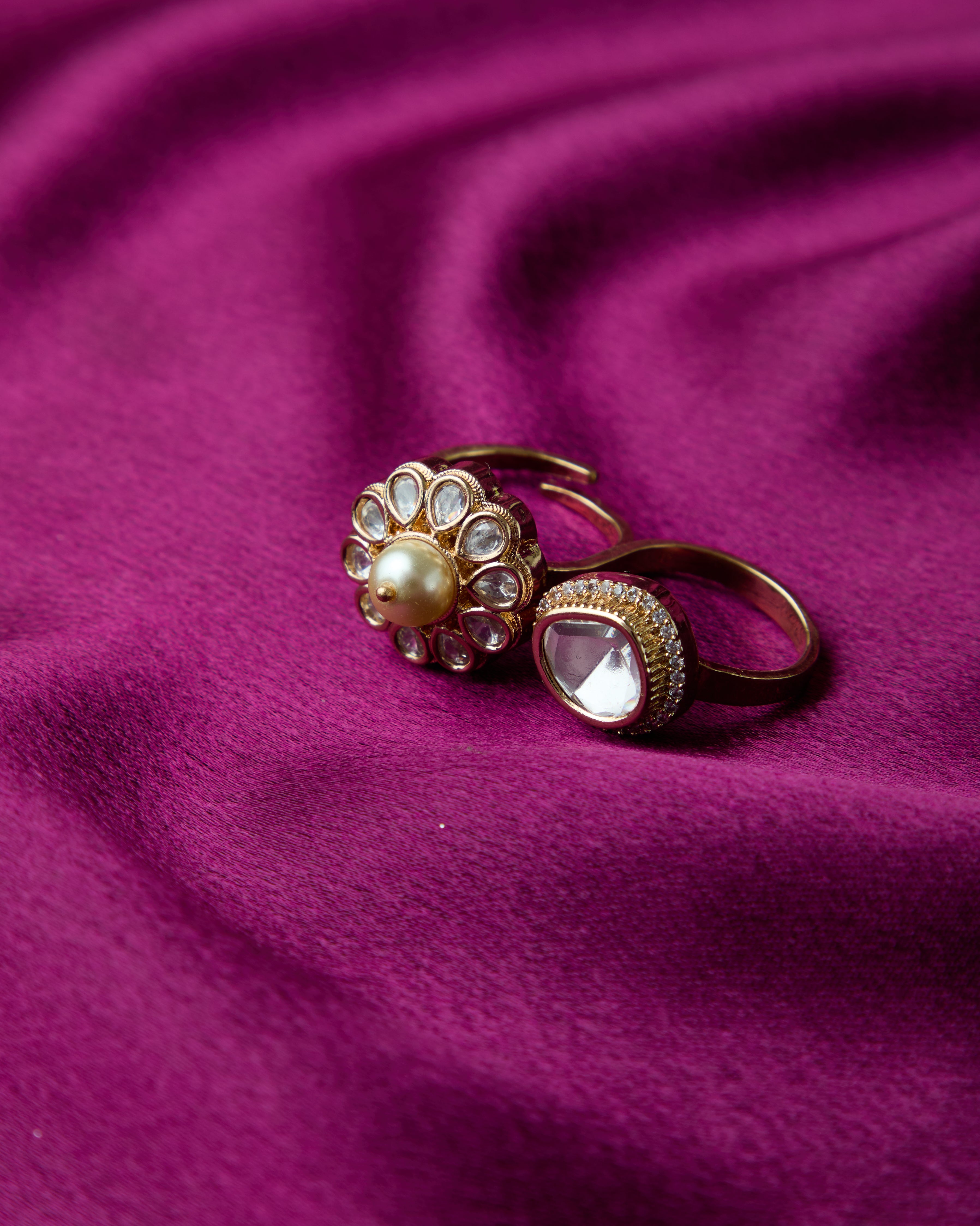 himani double finger ring