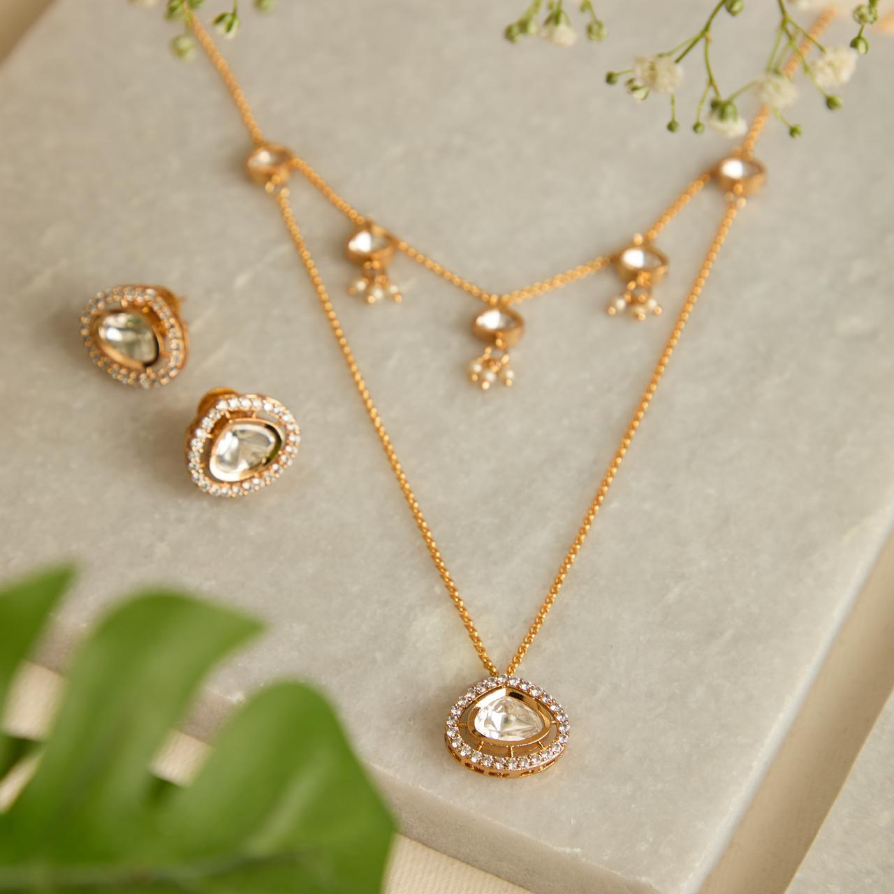 Uncut polki kundan golden micro brass chain