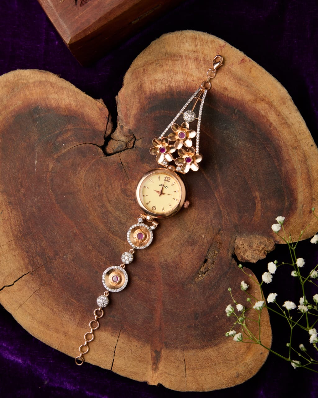 samira floral wrist watch